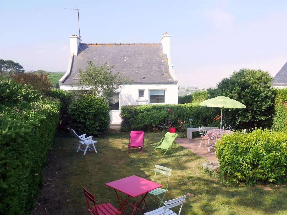 Panoramic sea view, holiday home, Ploudalmézeau-Portsall