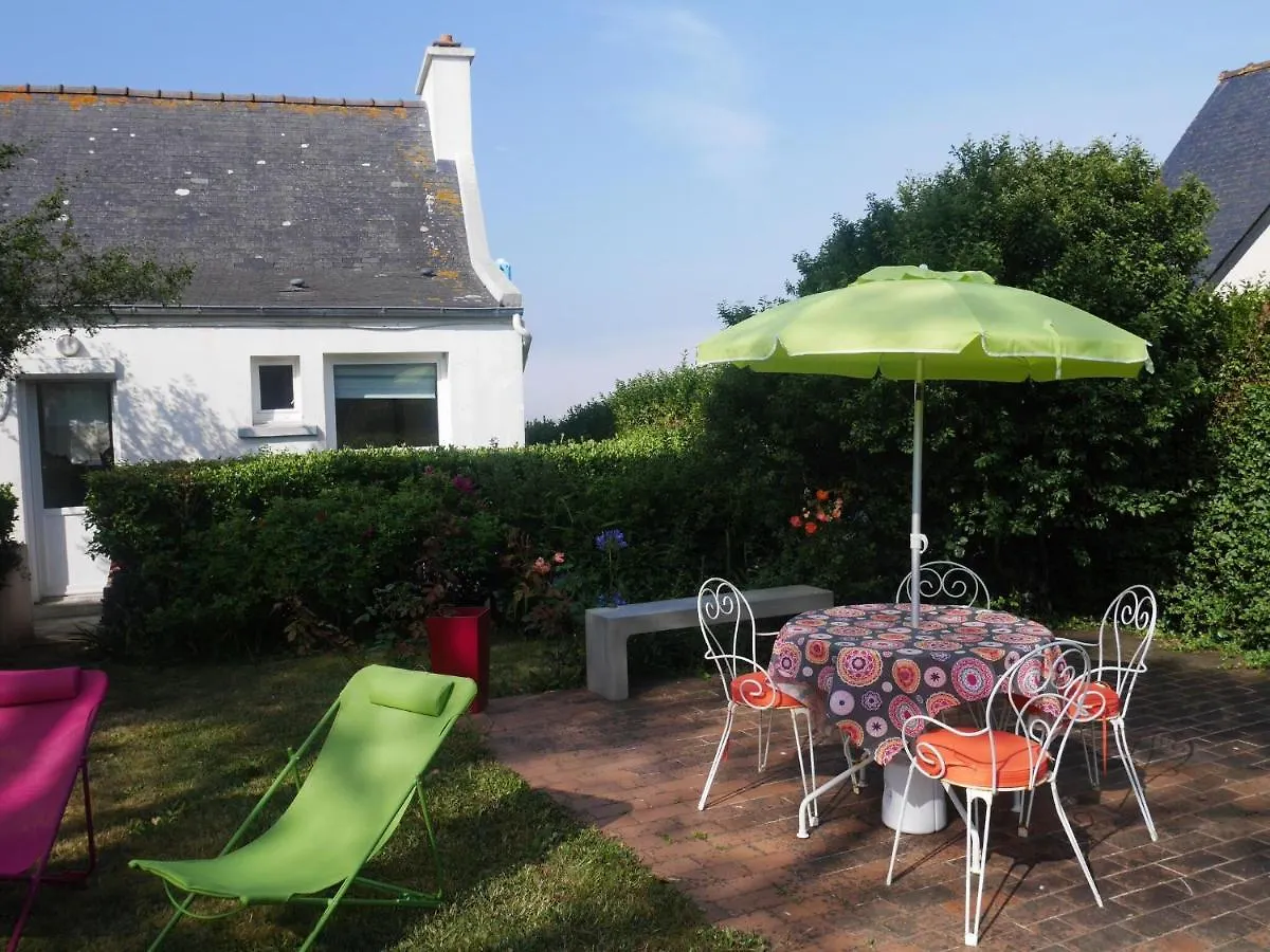 Panoramic sea view, holiday home, Ploudalmézeau-Portsall